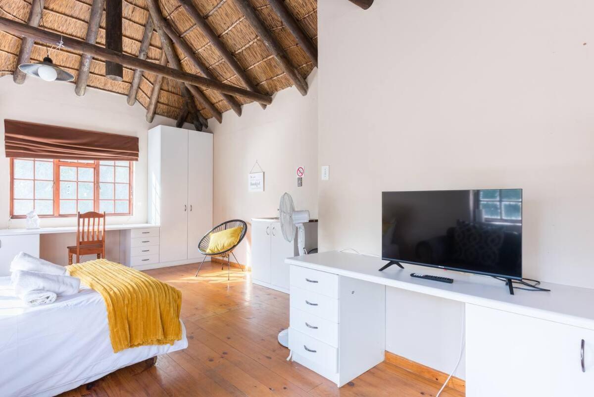 Ferienwohnung Mead, Pinelands Kapstadt Exterior foto